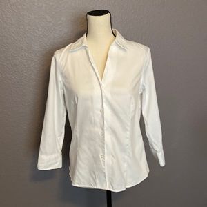 Anne Klein button down, long sleeve Blouse/shirt size small